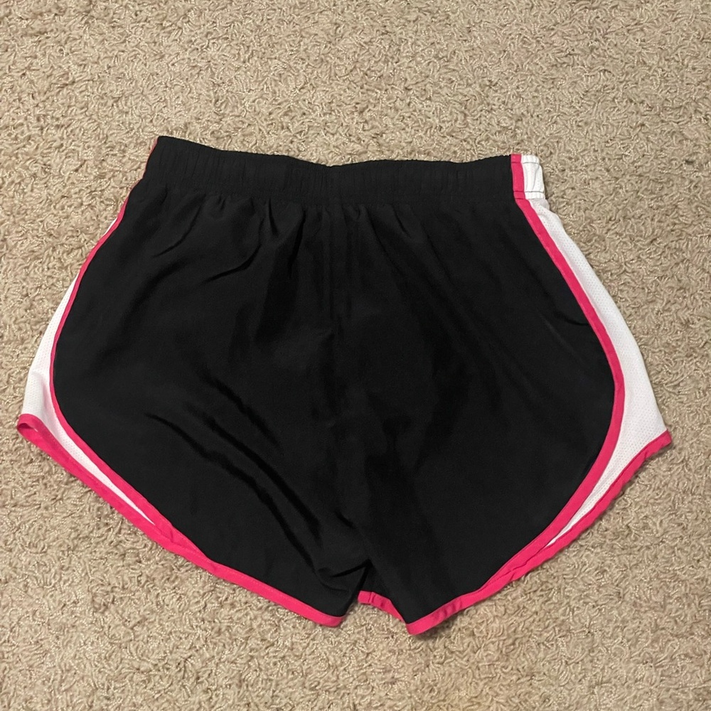 NWOT Nike Women’s Dri-Fit Size S - Picture 3 of 3